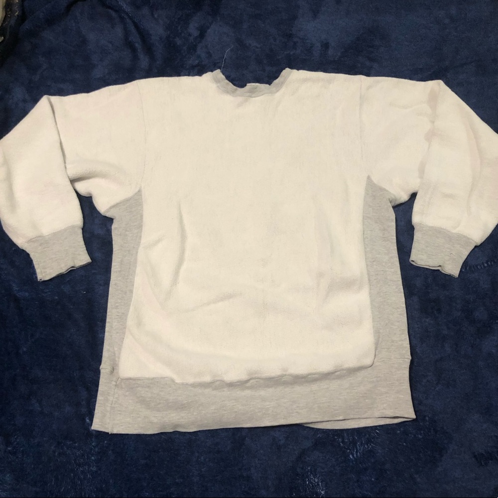 SOLD RU sweatshirt - Picture 2 of 6